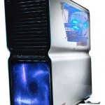 NZXT Sentry LXEファンコントローラなら何でも付くな！